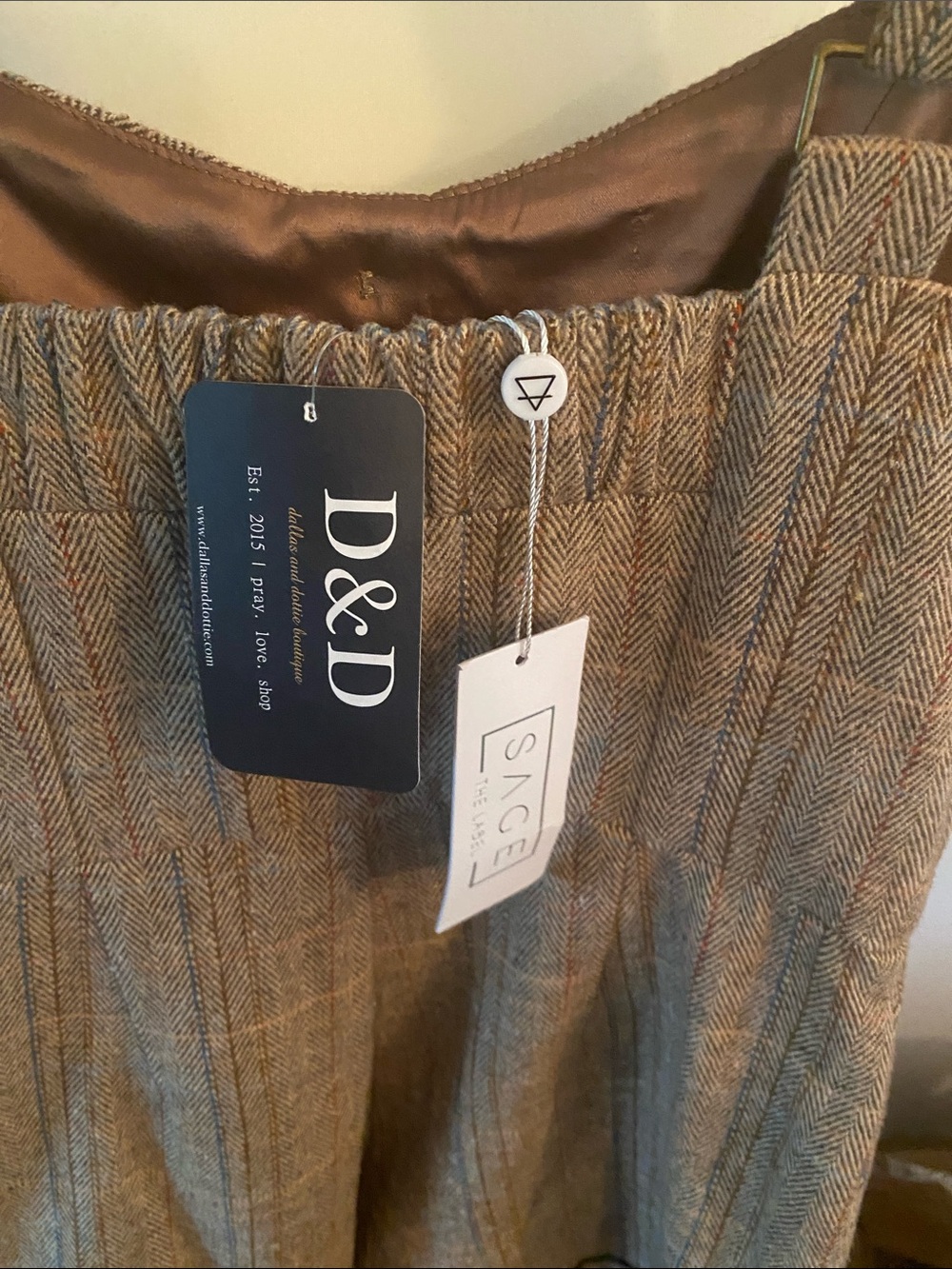 Sage the Label NWT shorts jumper size small - Picture 6 of 13